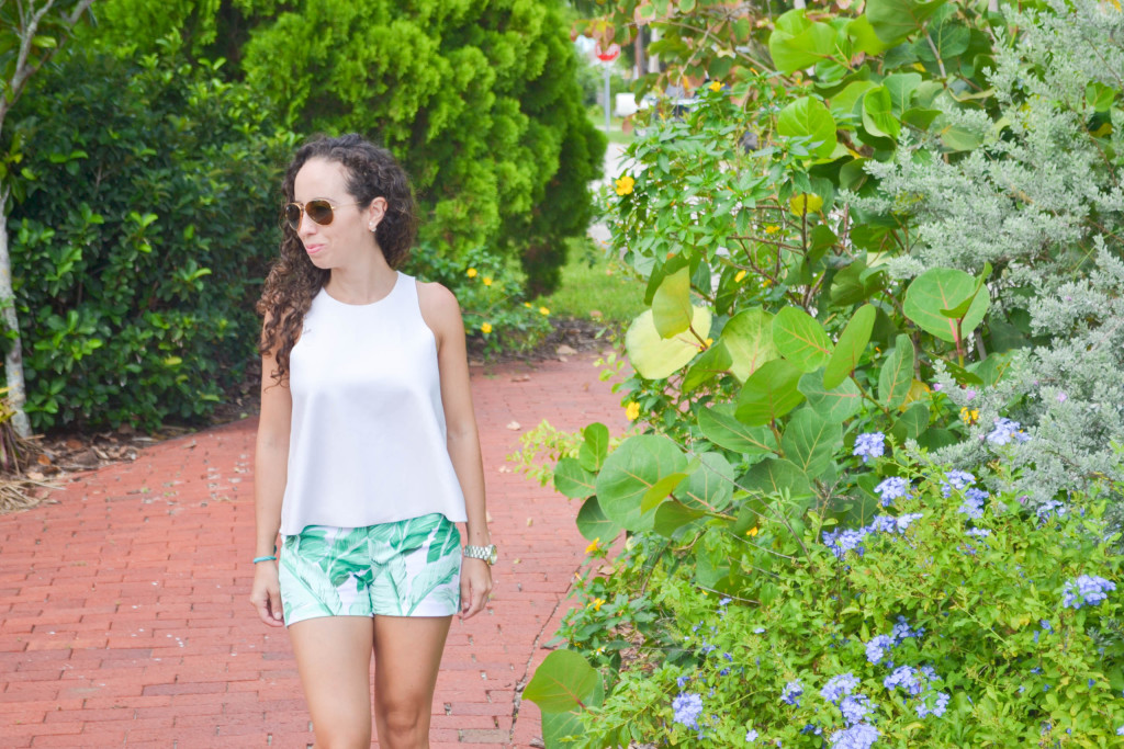 Zara_Tank_Old Navy_Shorts_ootd) (7)